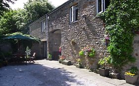 Tithe Barn Bed And Breakfast  4*